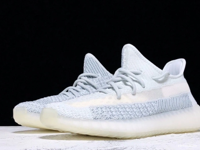 350 FW5317 Reflective Cloud Boost V2 White Yeezy Adidas 0817